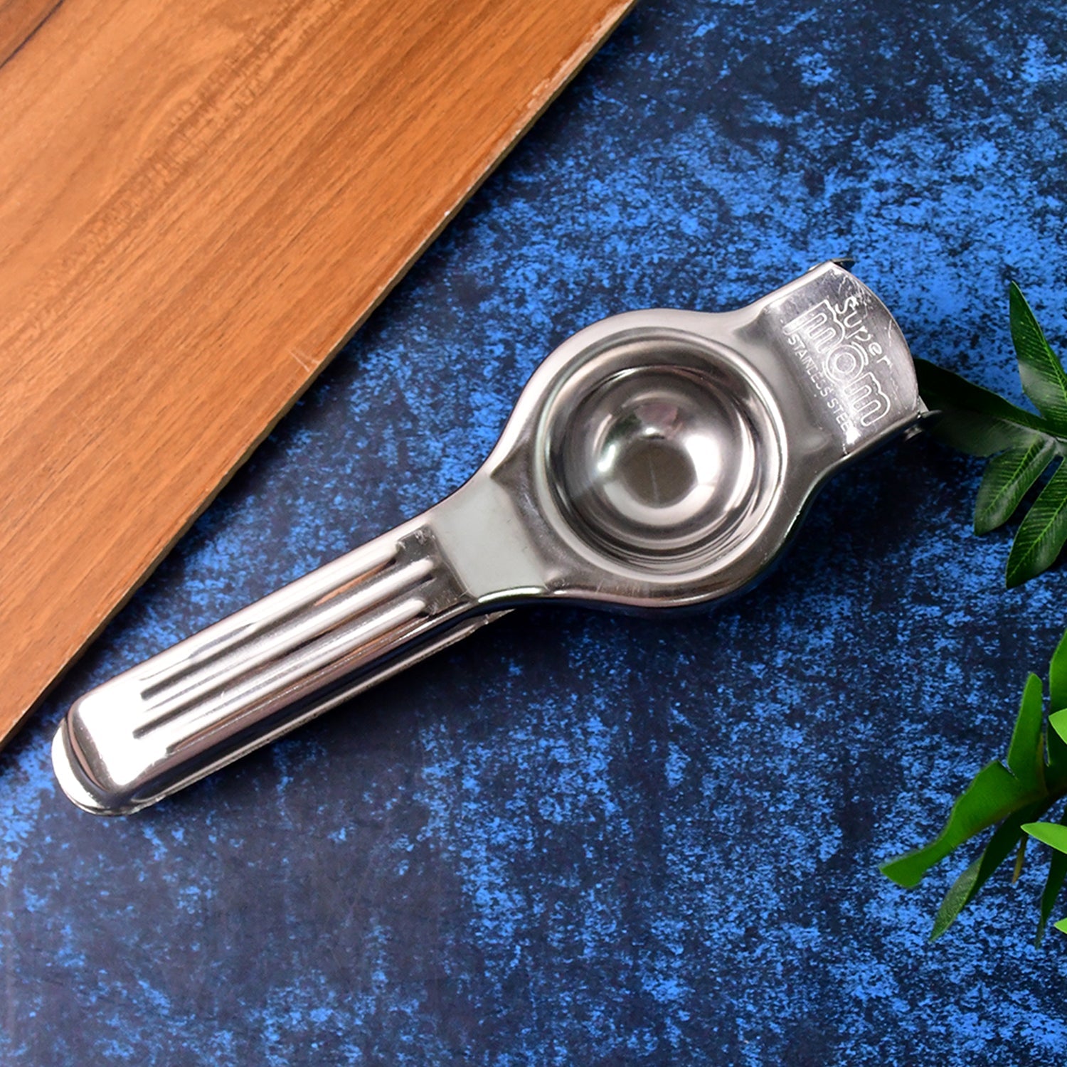 Manual Steel Lemon Juicer Manual Steel Lemon Juicer